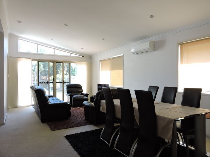 14 Lawley Street, Kedron QLD 4031