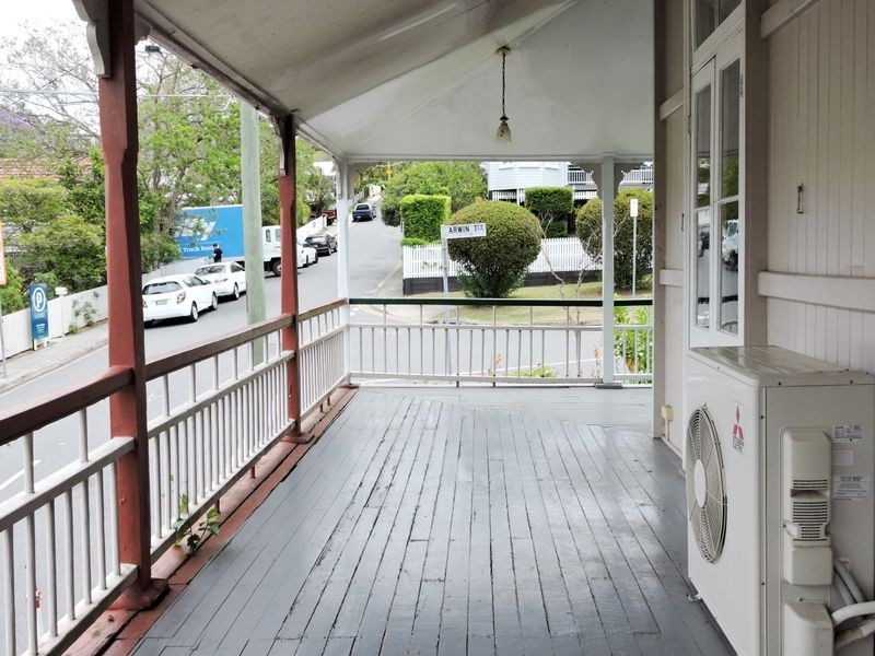 1A Arwin Terrace, Windsor QLD 4030