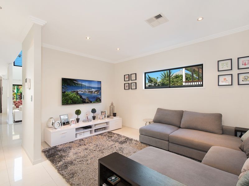 58 Norman Street, Wooloowin QLD 4030