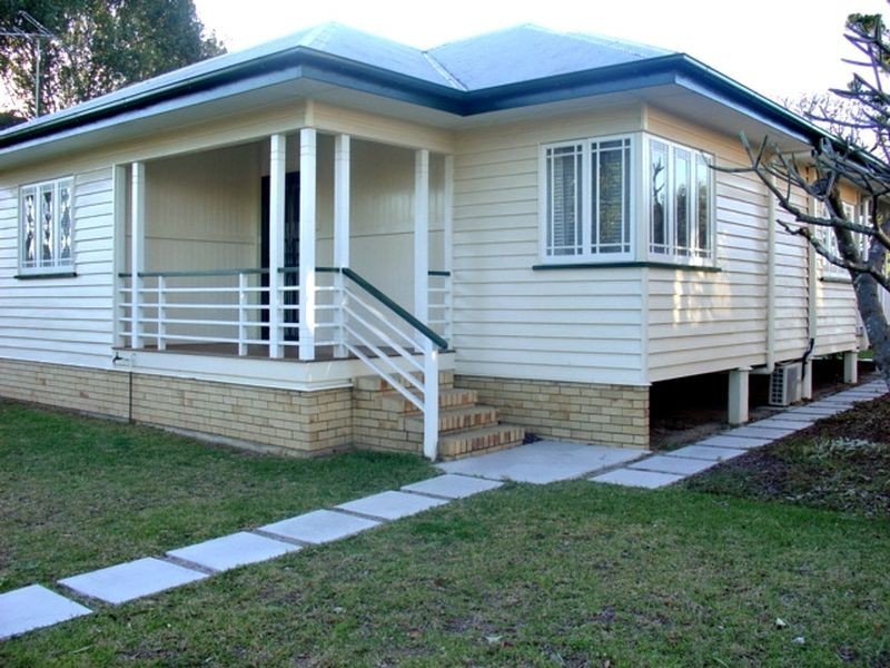 48 Twelfth Avenue, Kedron QLD 4031