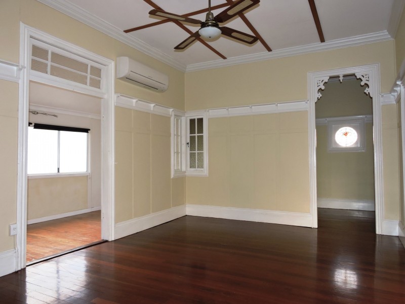 19 Morris Street, Wooloowin QLD 4030