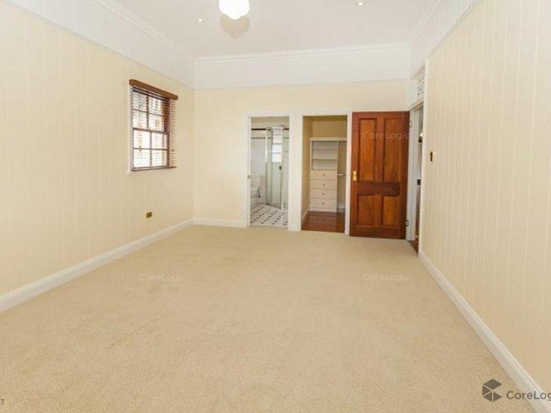 15 Wellington Street, Lutwyche QLD 4030