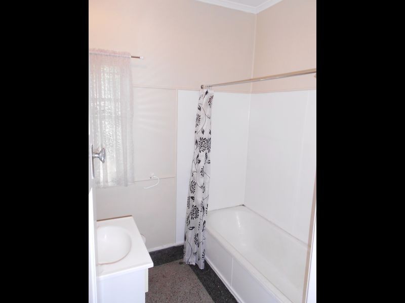 38 Garden Terrace, Newmarket QLD 4051