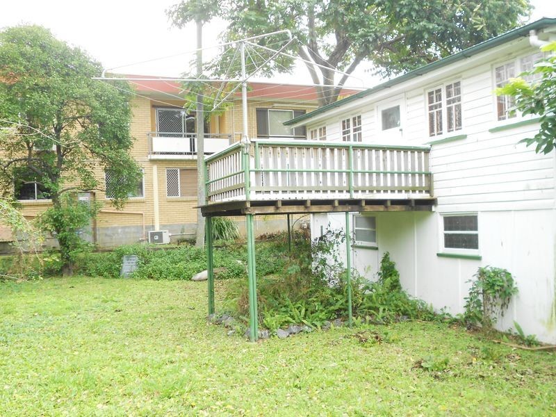 38 Garden Terrace, Newmarket QLD 4051