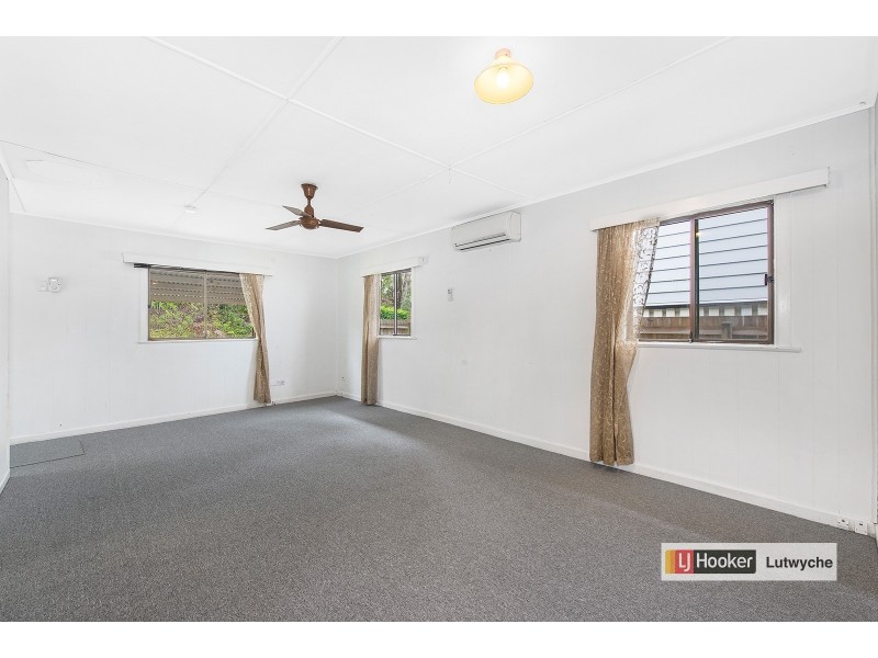 16 Lower Brighton Terrace, Sandgate QLD 4017