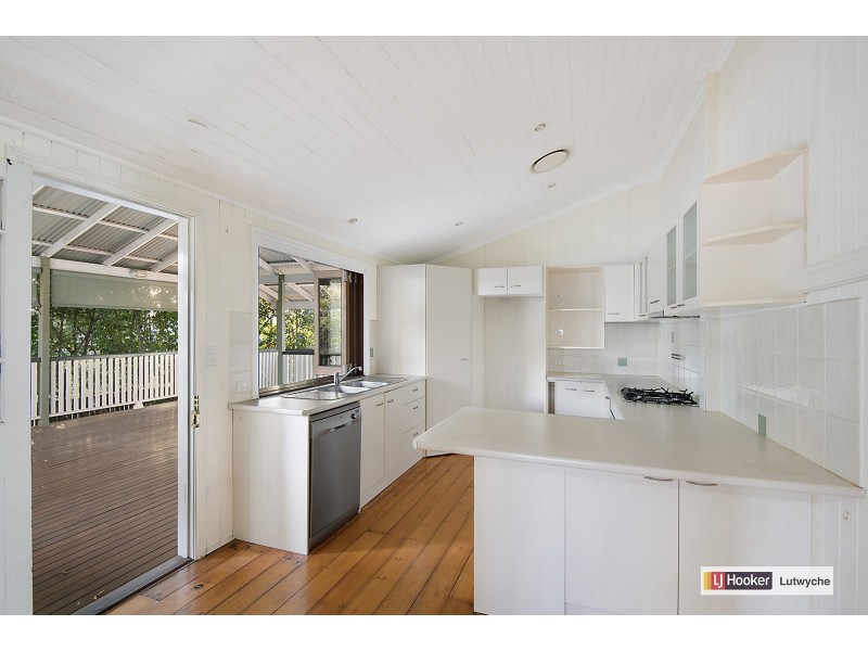 64 Gilbert Road, Lutwyche QLD 4030
