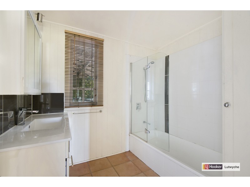 64 Gilbert Road, Lutwyche QLD 4030