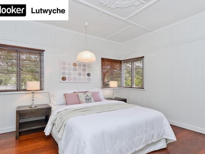 50 Jackson Street, Hamilton QLD 4007