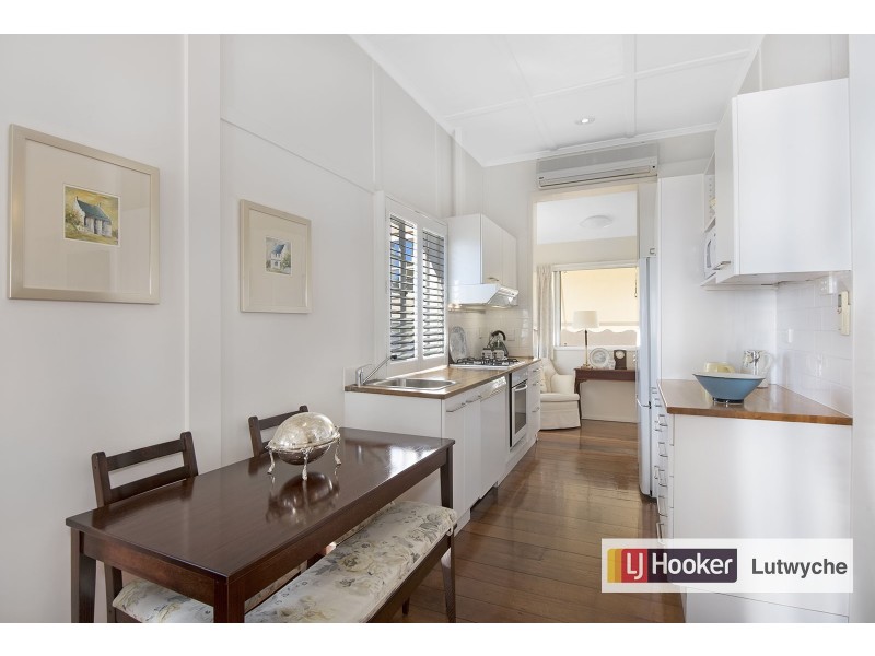 51 Racecourse Road, Hamilton QLD 4007