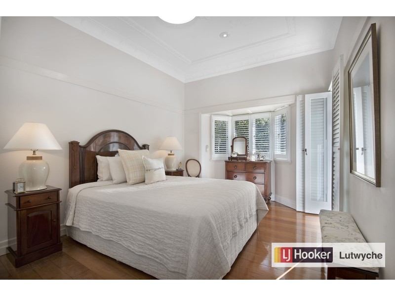 51 Racecourse Road, Hamilton QLD 4007