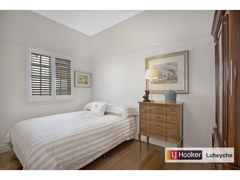 51 Racecourse Road, Hamilton QLD 4007