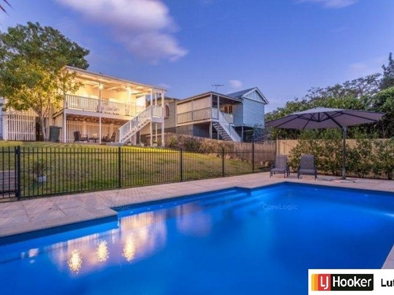 50 Brook Street, Windsor QLD 4030