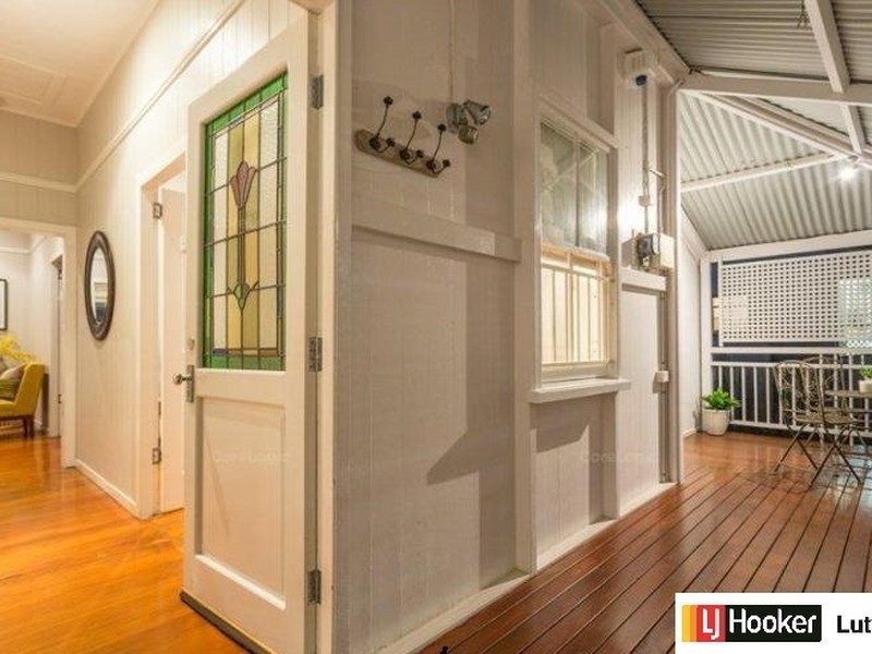 50 Brook Street, Windsor QLD 4030