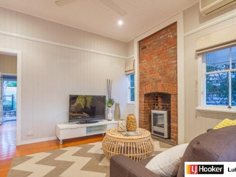 50 Brook Street, Windsor QLD 4030