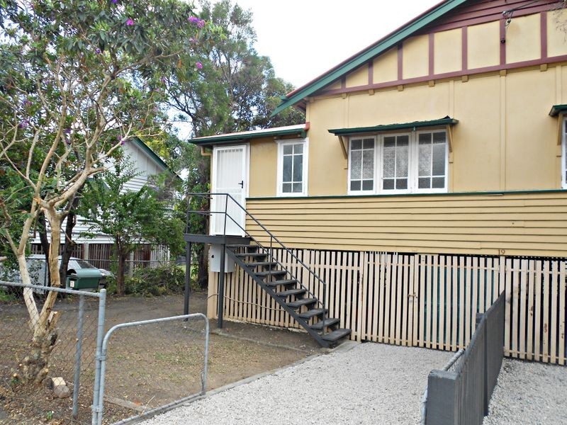 1/19 Chalk Street, Wooloowin QLD 4030