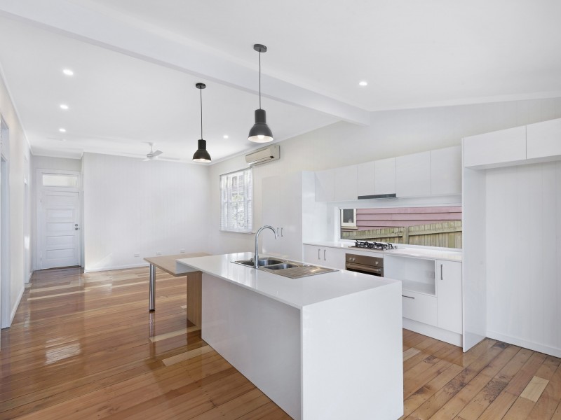 96 Sixth Avenue, Windsor QLD 4030