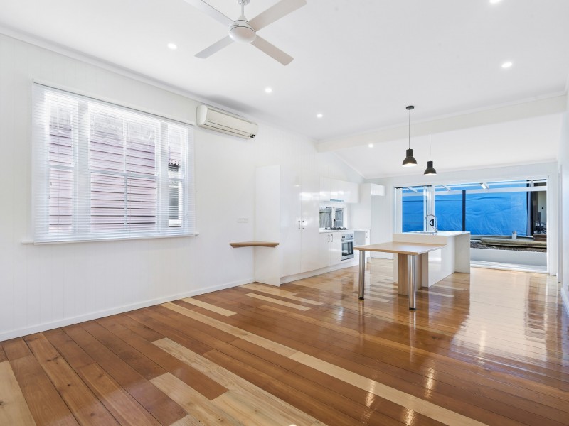 96 Sixth Avenue, Windsor QLD 4030