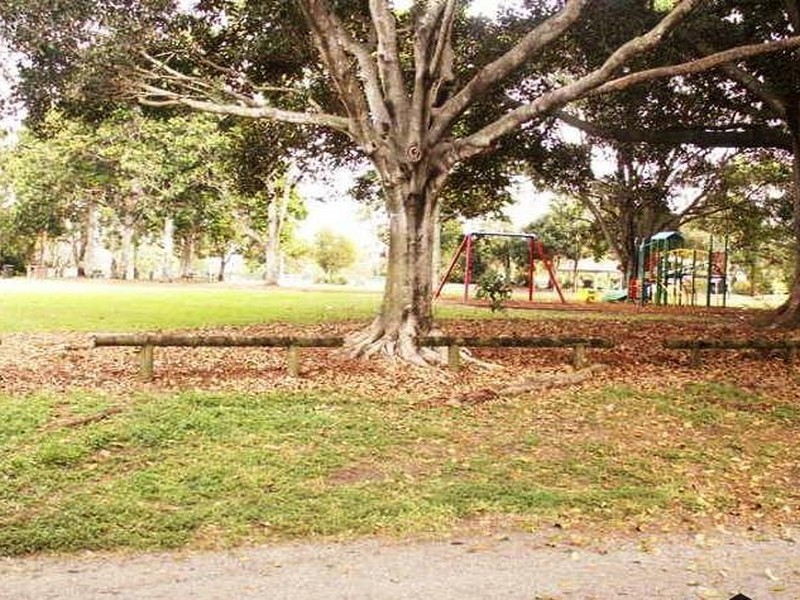 2/12 McGregor Avenue, Lutwyche QLD 4030