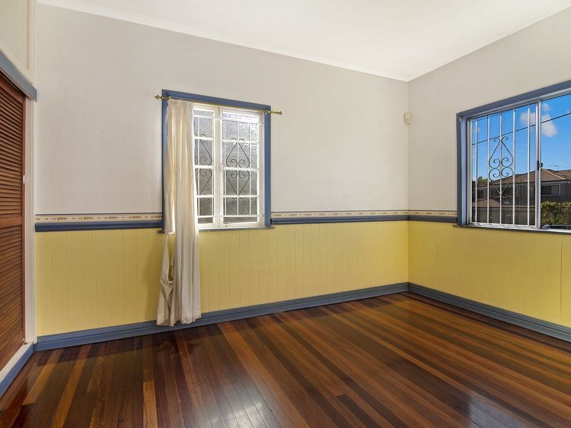 24 Broughton Road, Kedron QLD 4031