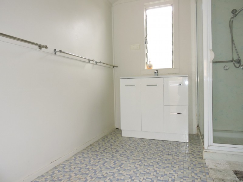 25 Hinkler Street, Kedron QLD 4031