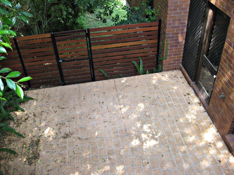 1/28 Bramston Terrace, Herston QLD 4006