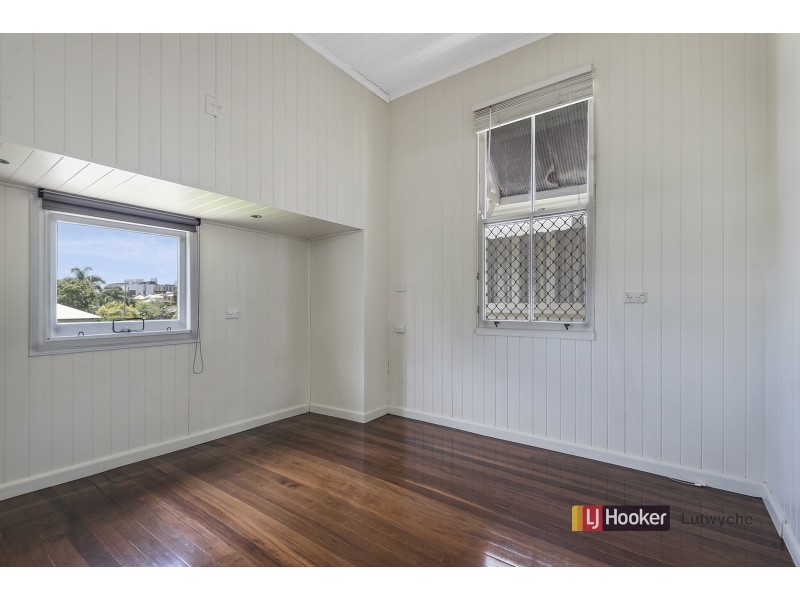 15 Lindon Street, Dutton Park QLD 4102