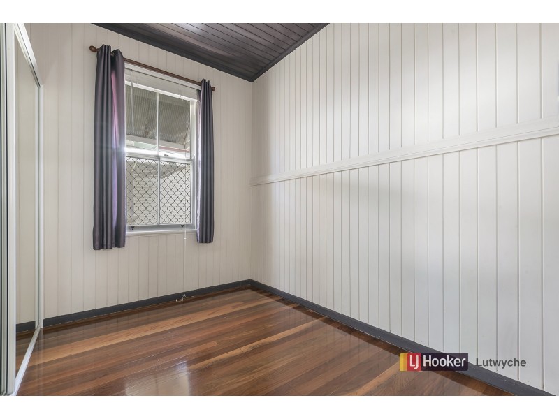 15 Lindon Street, Dutton Park QLD 4102