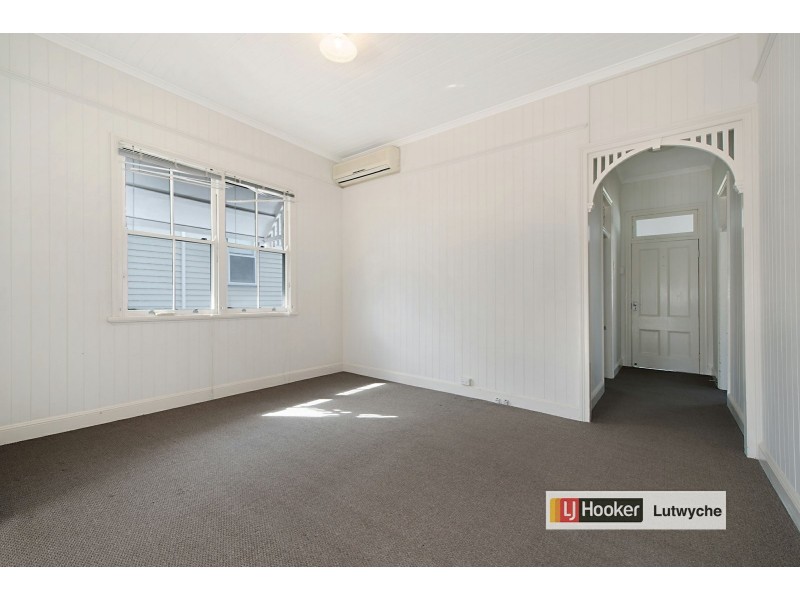15 Bess Street, Windsor QLD 4030