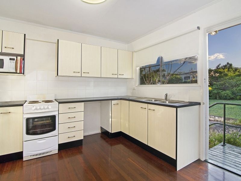 17 Binowee Street, Aspley QLD 4034