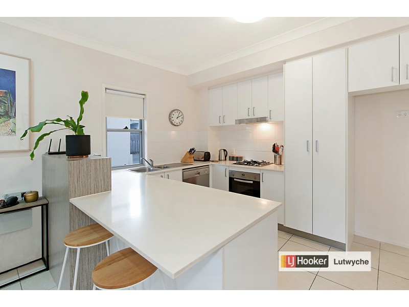 2/15 Buckland Road, Nundah QLD 4012