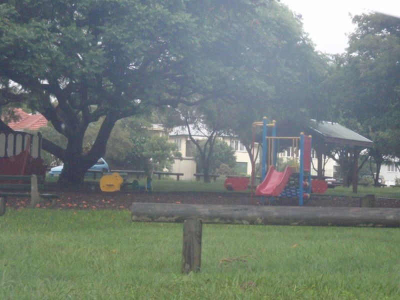 75 Eleventh Avenue, Kedron QLD 4031