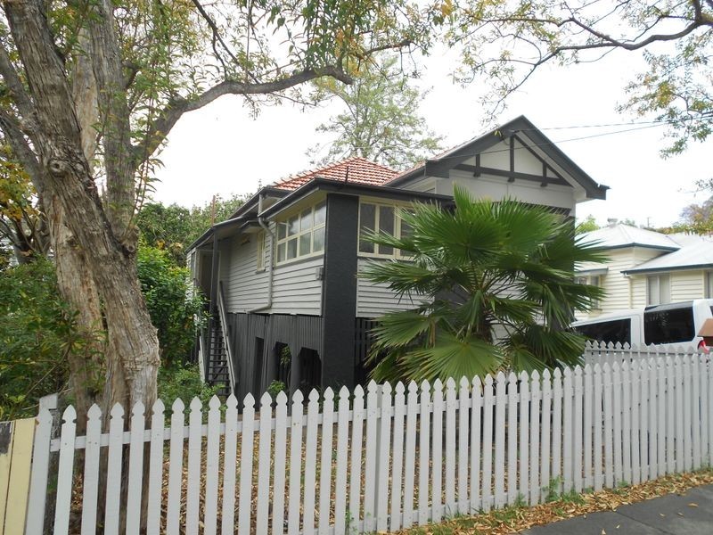 44 Harris Street, Windsor QLD 4030