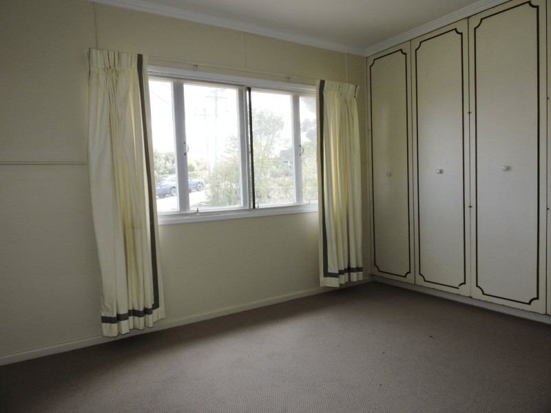 11 Farrant Street, Stafford Heights QLD 4053