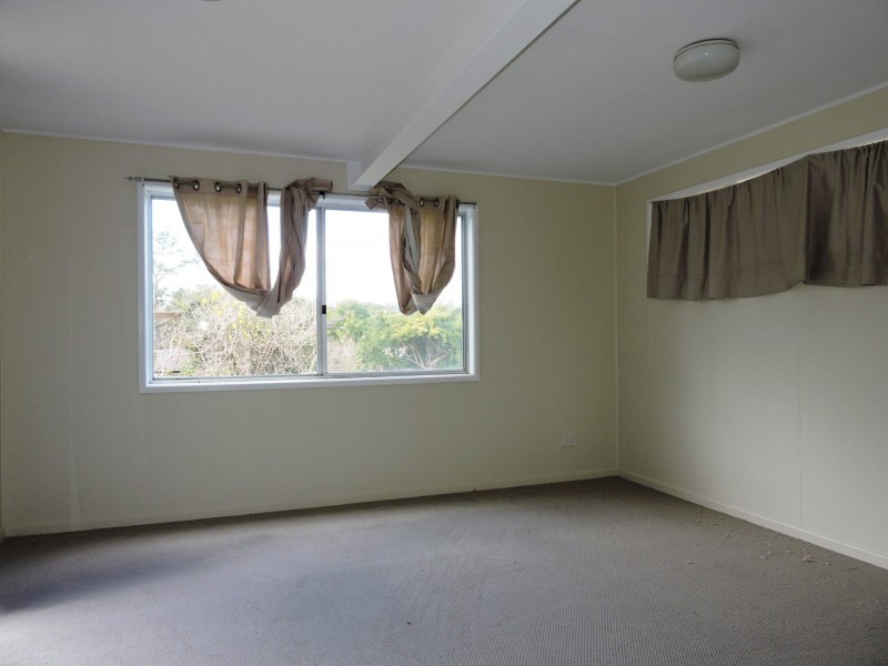 11 Farrant Street, Stafford Heights QLD 4053