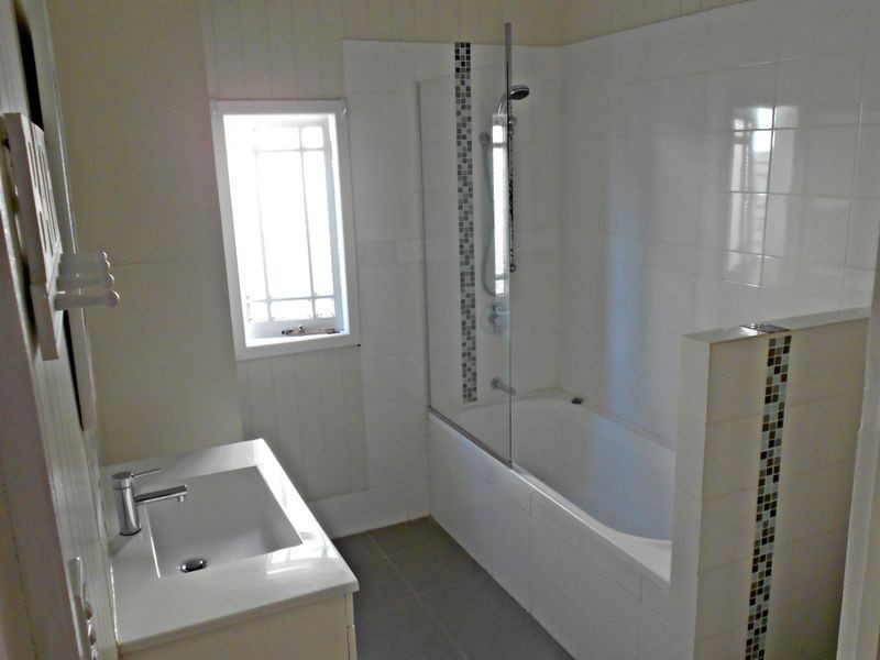 74 Butterfield Street, Herston QLD 4006