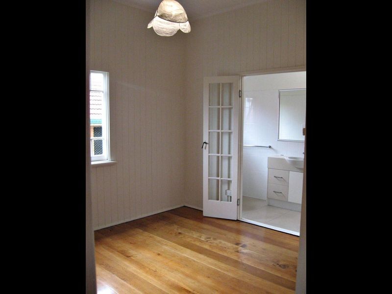 43 Bess Street, Windsor QLD 4030