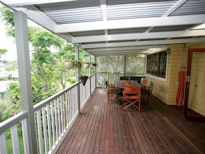 2 Fairleigh Street, Windsor QLD 4030