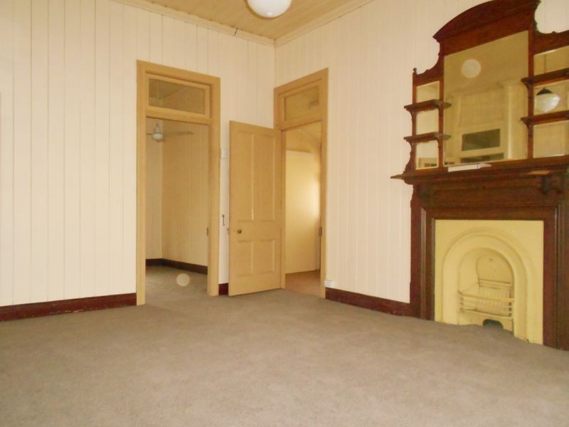 44 Wooloowin Avenue, Wooloowin QLD 4030