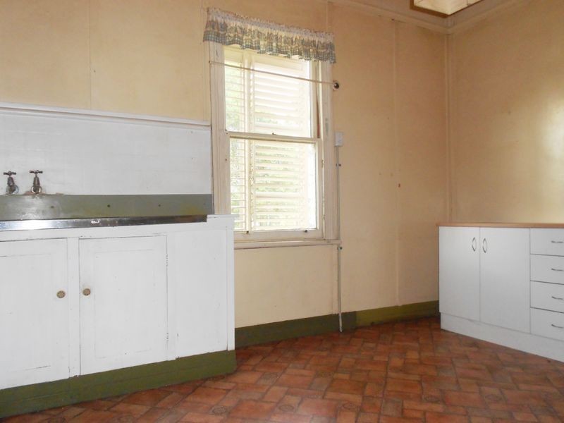 44 Wooloowin Avenue, Wooloowin QLD 4030