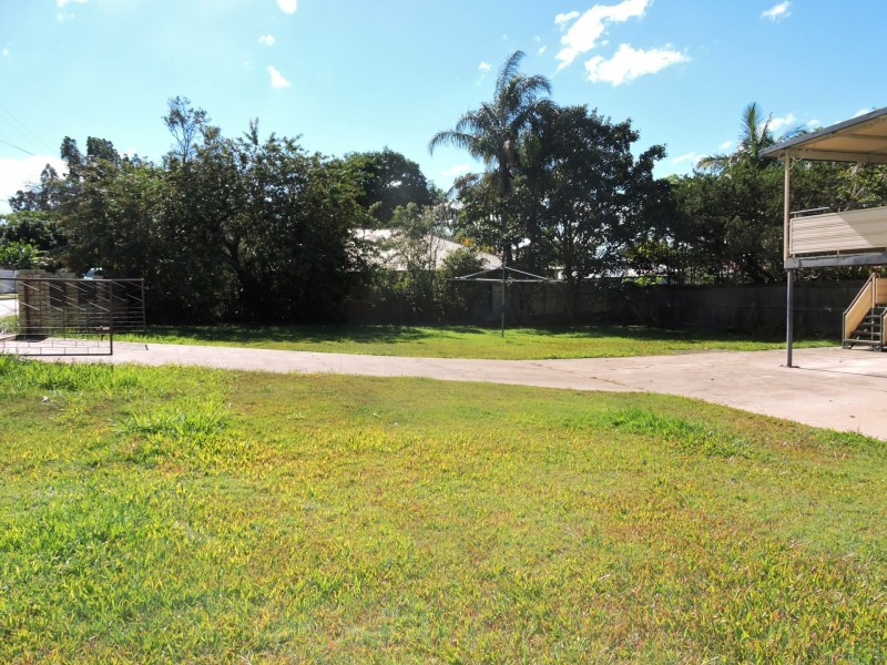 32 Eighth Ave, Kedron QLD 4031