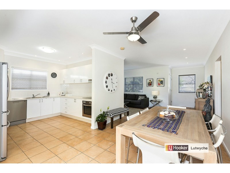 18 Elkhorn Street, Enoggera QLD 4051