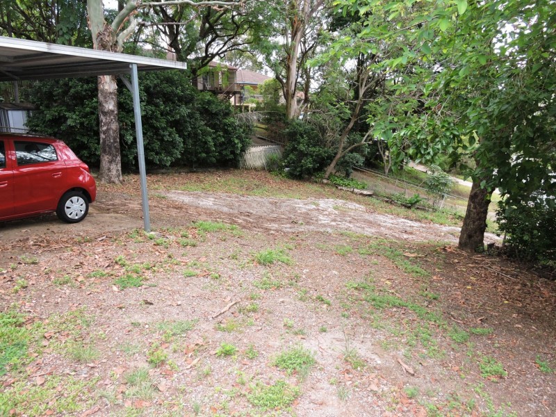 21 Queens Road, Everton Hills QLD 4053