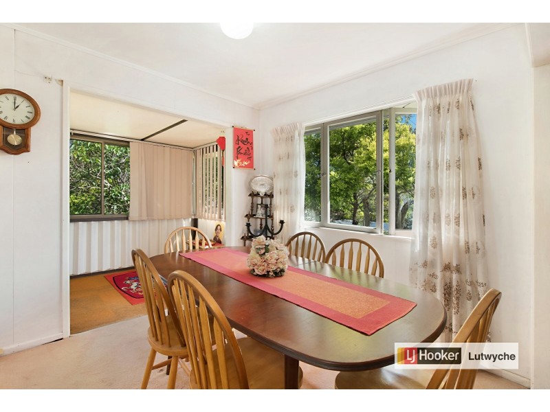 60 Niven Street, Stafford Heights QLD 4053