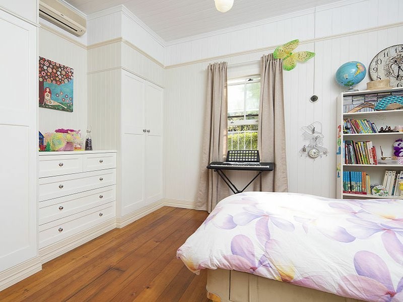 52 Harris Street, Windsor QLD 4030