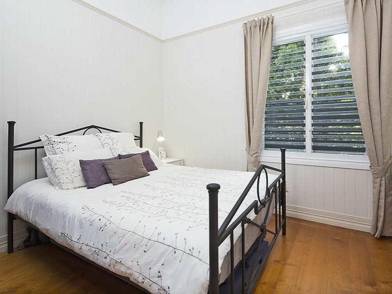 52 Harris Street, Windsor QLD 4030