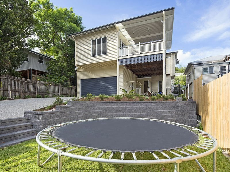 52 Harris Street, Windsor QLD 4030