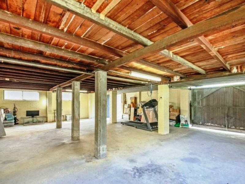 32 Ada Street, Windsor QLD 4030