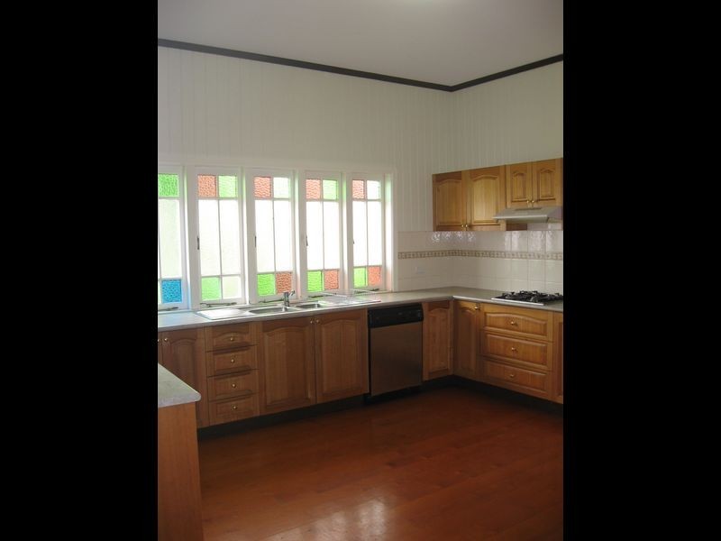 27 Le Geyt Street, Windsor QLD 4030