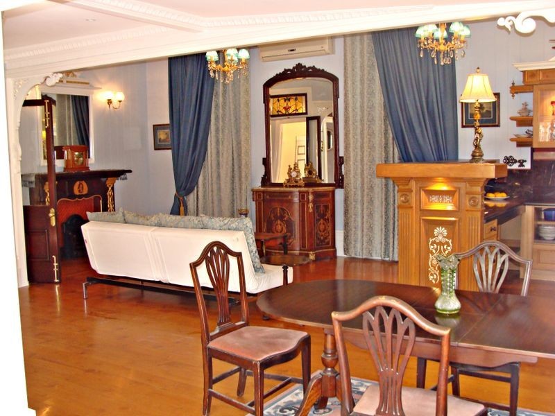 64 McLennan Street, Albion QLD 4010