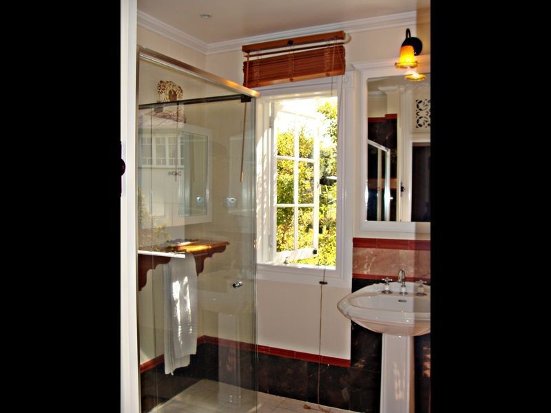 64 McLennan Street, Albion QLD 4010